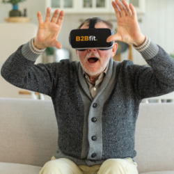 Älterer Mann mit Virtual Reality Brille.