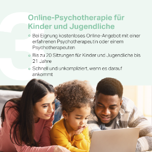 Eltern schauen gemeinsam mit ihrem Kind auf den Bildschirm eines Laptops. 