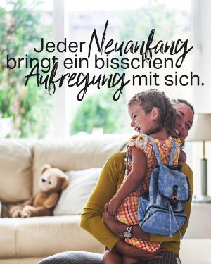 Mental Gesund: Jeder Neuanfang bringt ein bisschen Aufregung mit sich. Eine Mutter umarmt ihr Schulkind. 
