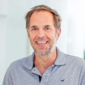 Dr. Ralf Brügel