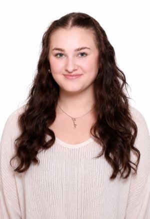 Unsere Auszubildende Jule Dabelstein.
