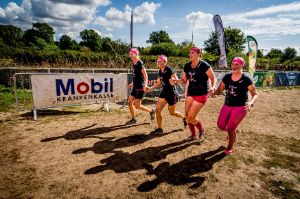 Zieleinlauf beim Muddy Angel Run.