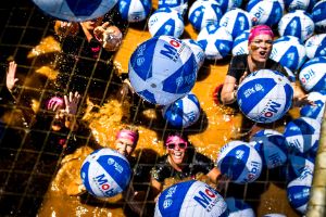 Schlammhindernis beim Muddy Angel Run.