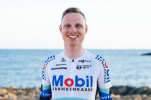 Mobil Krankenkasse Cycling Team 2025 - Porträt Mike Baumann.