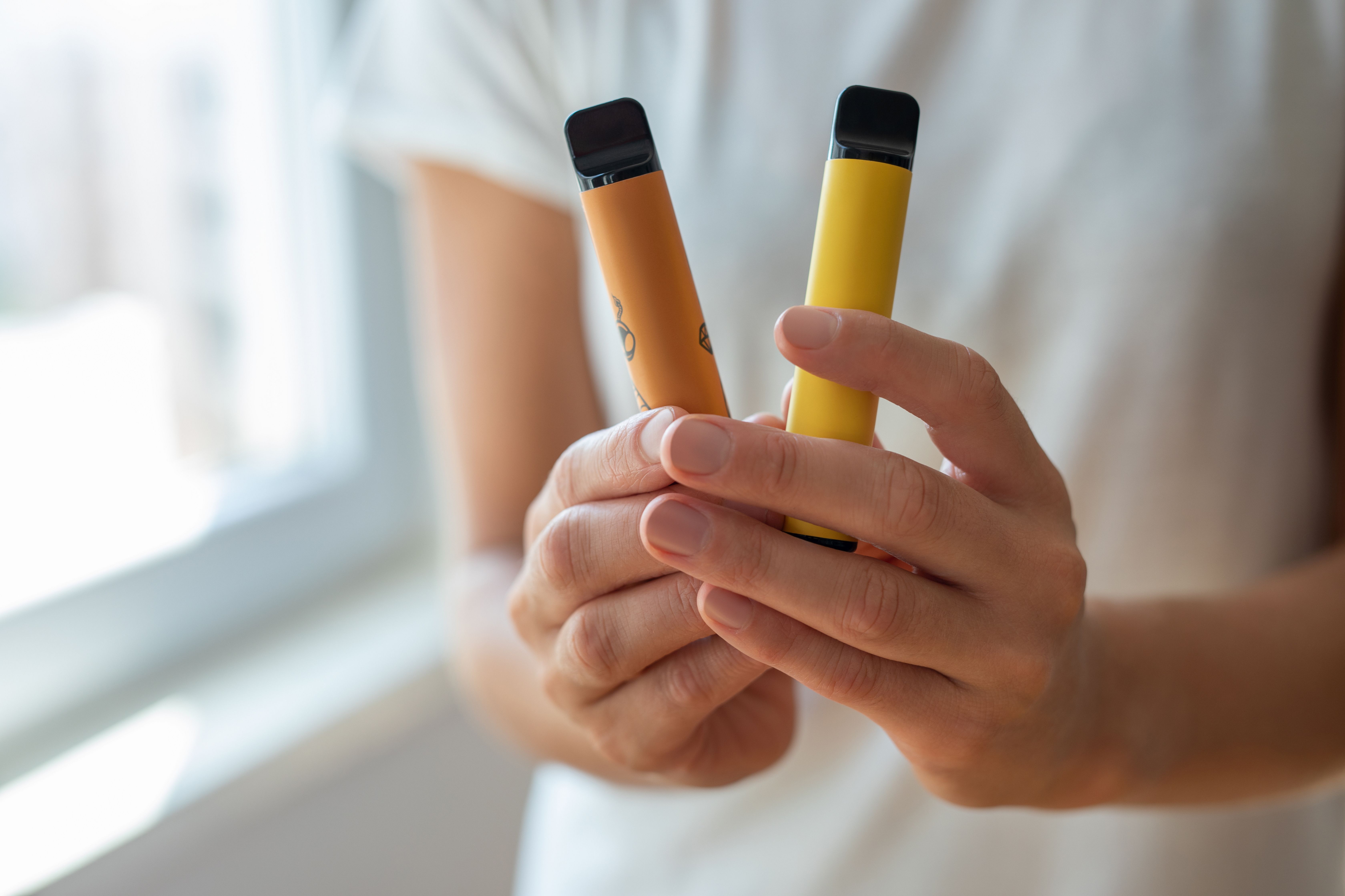 Vapes I So schädlich sind EZigaretten I Mobil Krankenkasse